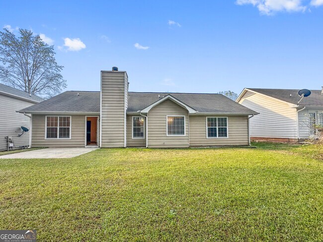 Building Photo - 290 Cornwallis Way