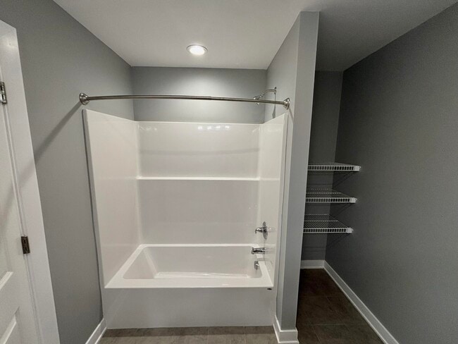 Building Photo - 1611 KY-1247