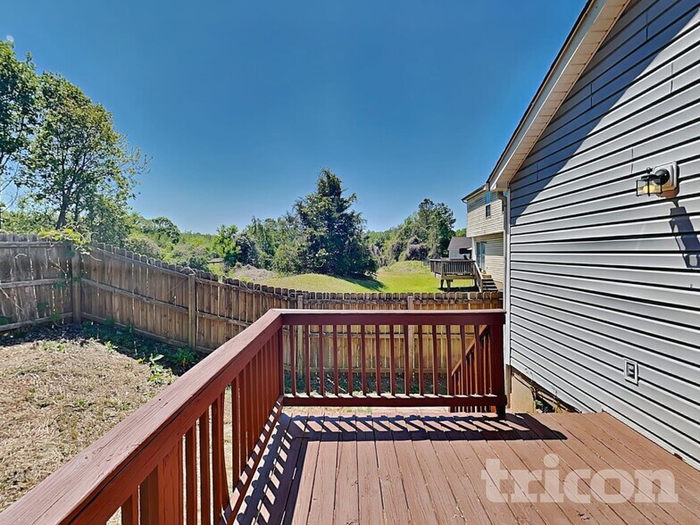 Building Photo - 11507 Stewarts Crossing Dr