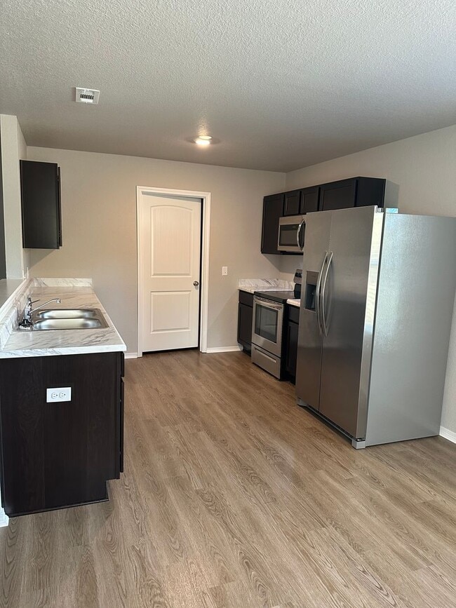 Building Photo - Your Next Home Awaits – 3BR/2BA in Maumelle (Now Preleasing)
