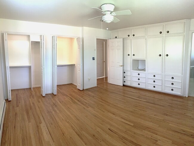 Building Photo - 3055 Crabapple Rd