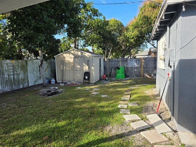 Building Photo - 1501 NW 62nd Terrace