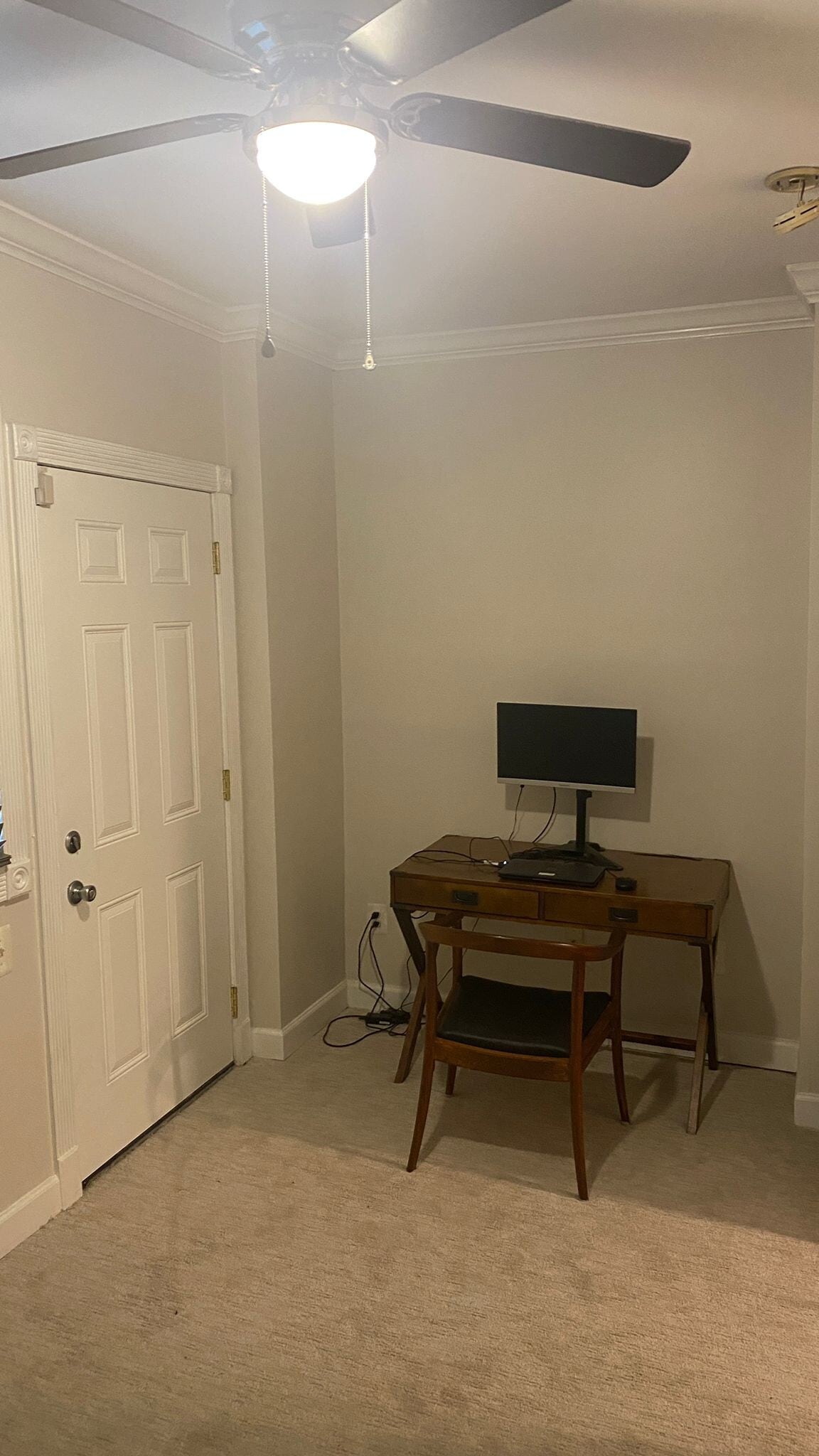 Back office/den - 1242 Queen St, NE