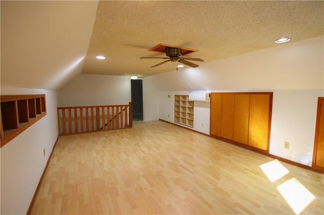 Building Photo - 105 Homeport Dr