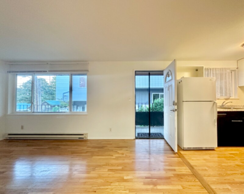 Building Photo - 5101 Ravenna Ave NE