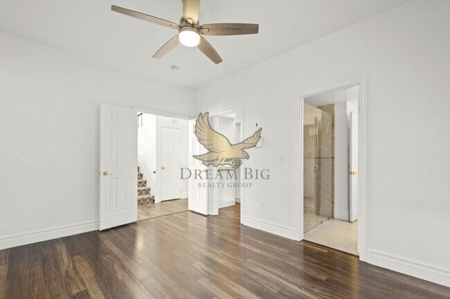 Building Photo - 9513 Cloudcroft Ave