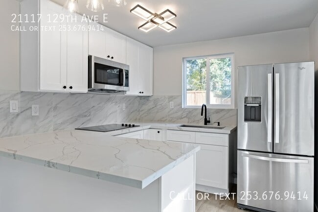 Building Photo - 21117 129th Ave E