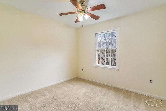 Building Photo - 8003 Bethelen Woods Ln