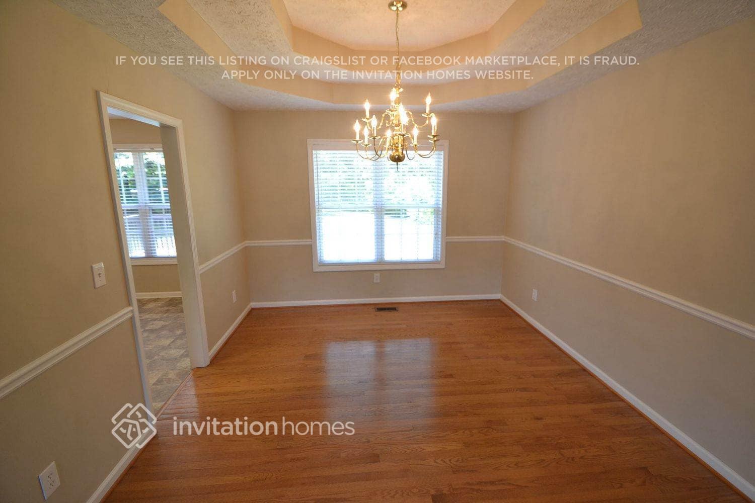 Building Photo - 15 Water's Edge Dr SE