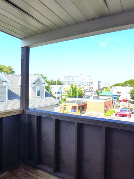 Building Photo - 10 Bayard St