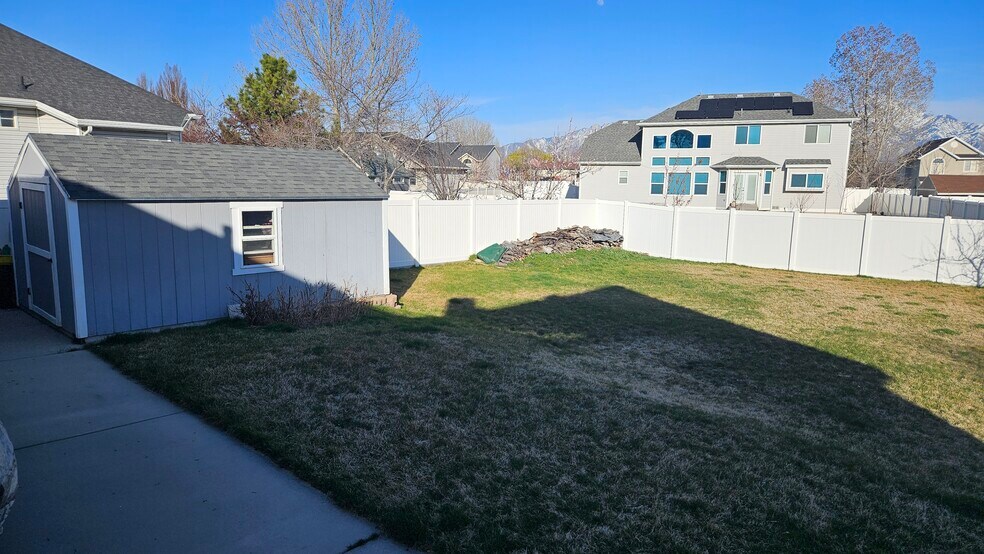 Building Photo - 6511 S Gold Medal Dr