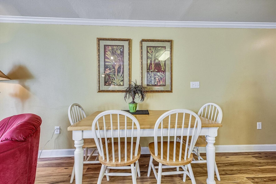 Building Photo - 104 Gulfside Ct
