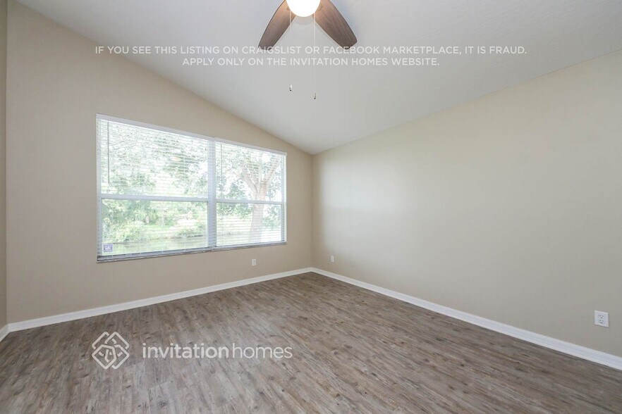 Building Photo - 745 Sedgewood Cir