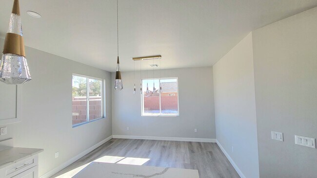 Building Photo - 6801 Sandpebble St