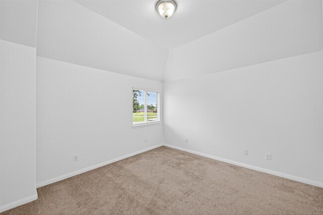 Building Photo - 8703 Silver Lure Dr
