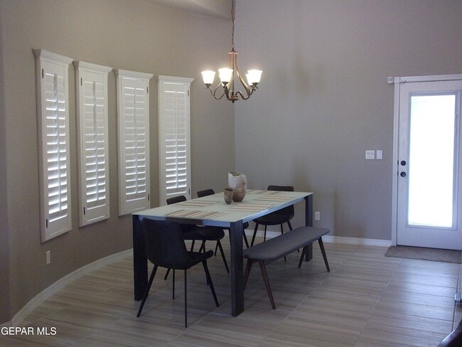 Building Photo - 7836 Enchanted View Dr