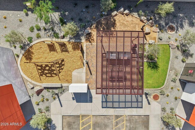 Building Photo - 630 N Power Rd