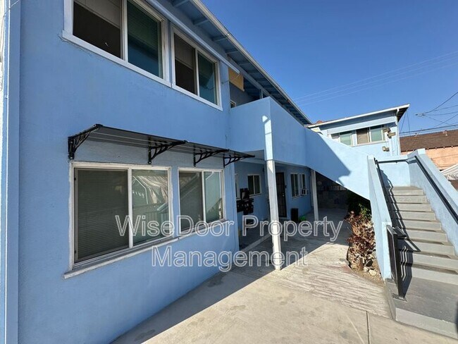 Building Photo - 5934 Cloverly Ave