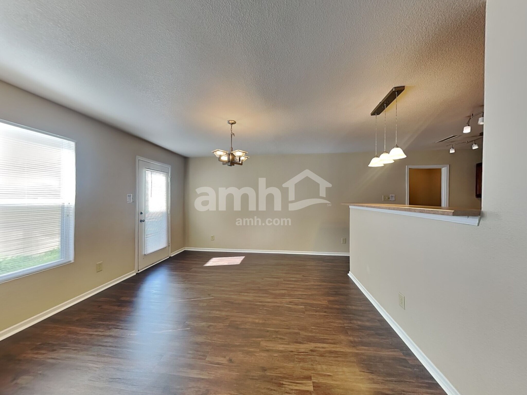 Building Photo - 14454 Banister Dr