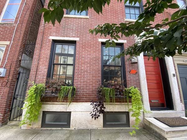 Primary Photo - 406 Fairmount Ave