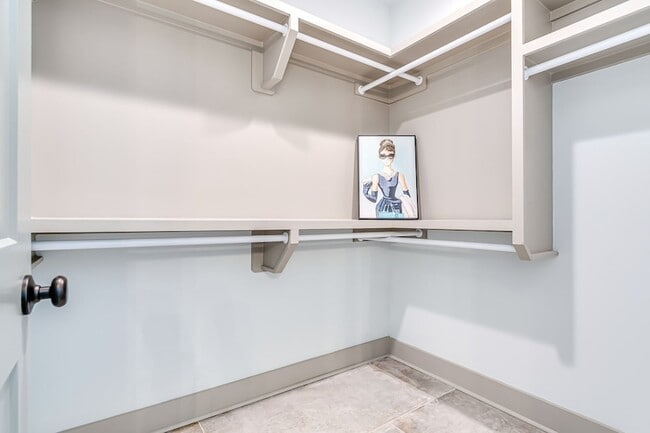 Building Photo - 1603 Porter Ave