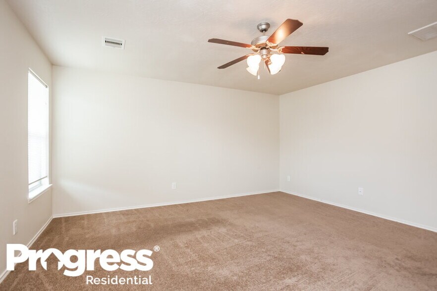 Building Photo - 2730 Skyview Grove Ct