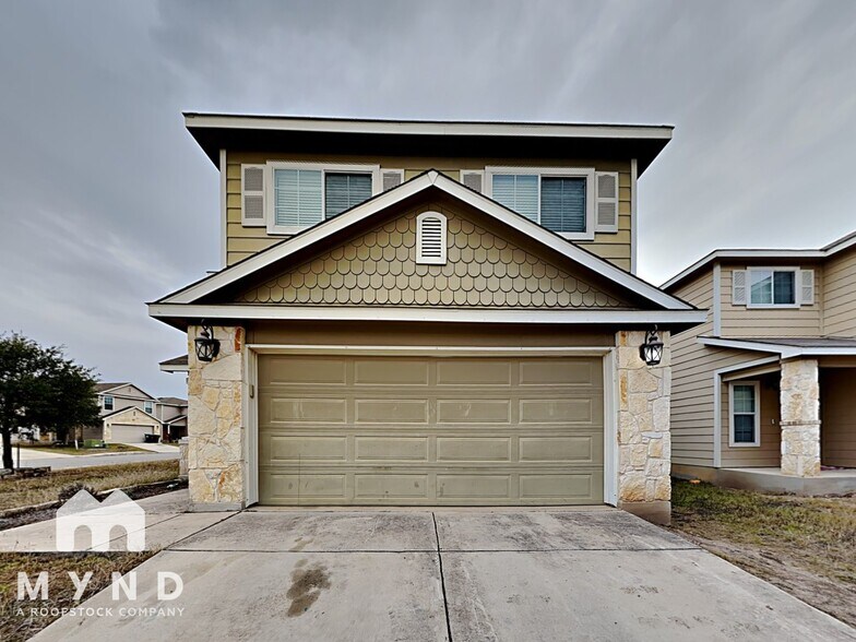 Primary Photo - 9203 Silver Vista