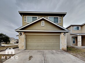 Building Photo - 9203 Silver Vista