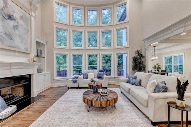 Building Photo - 9848 Talisman Dr