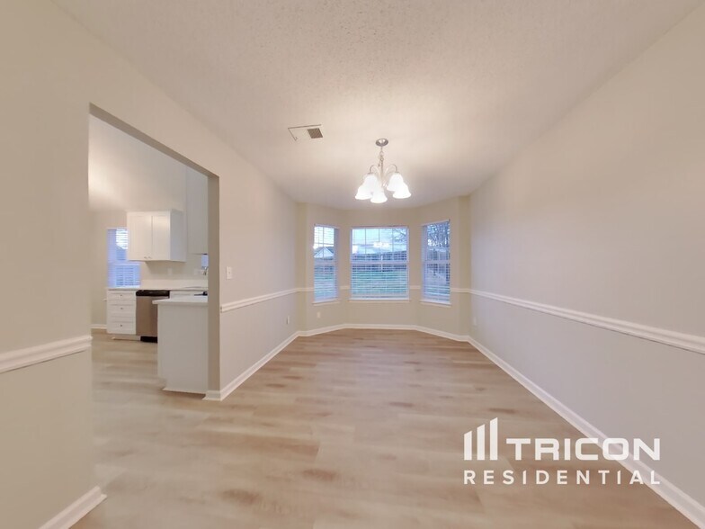 Building Photo - 4445 Millenium View Ct SW