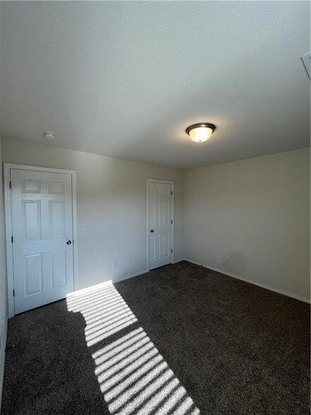 Building Photo - 414 Wood Creek St