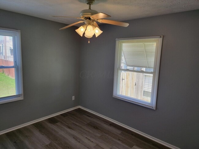 Building Photo - 1358 Pauline Ave