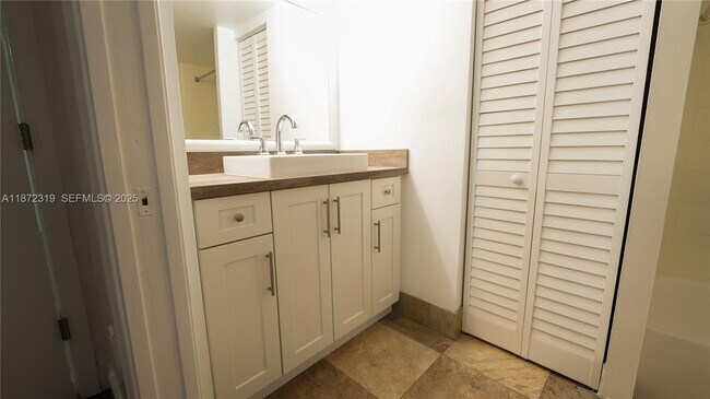 Building Photo - 2123 Renaissance Blvd