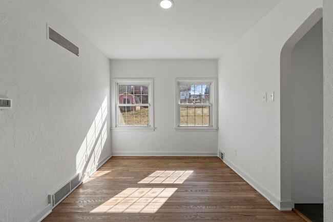 Building Photo - READY for Move-In! Fully RENOVATED 3 bedroom in WEST MIFFLIN! COME CHECK IT OUT!