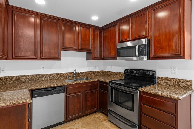 Kitchen Decorated - 725 Washington Heights Rd