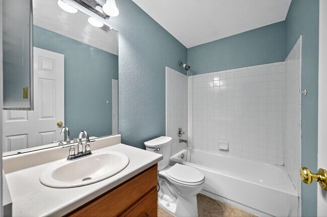 Building Photo - 16421 E Otero Ave