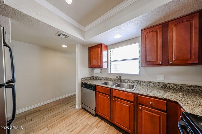Building Photo - 3435 W Danbury Dr