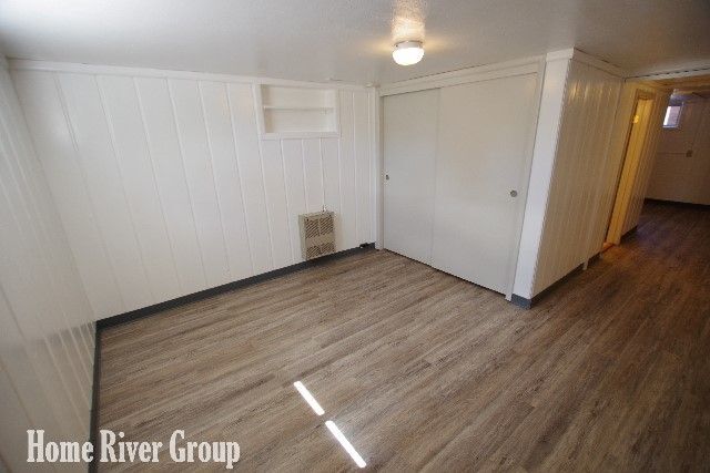 Building Photo - 219-B