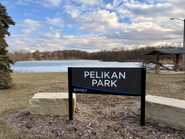 Pelikan Park - 1405 Emery Cir