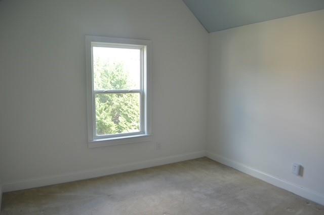 Building Photo - 15 Creekwater Dr