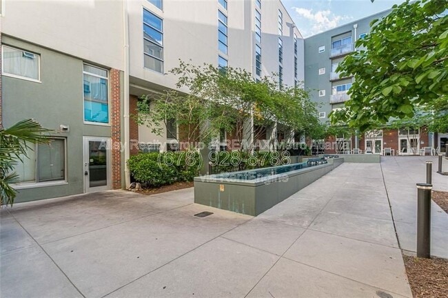 Building Photo - 620 Glen Iris Dr NE