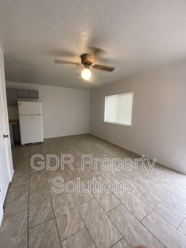 Primary Photo - 408 Texas St NE
