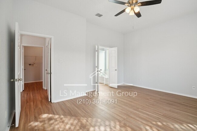 Building Photo - 6018 Upland View