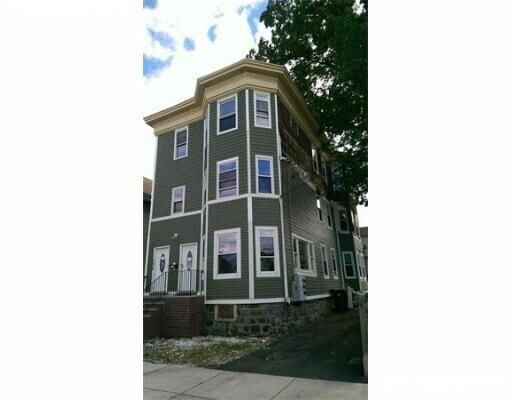 Building Photo - 179 Belmont St