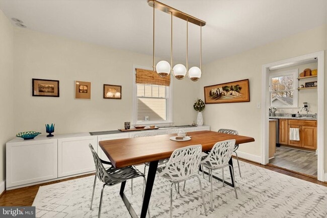 Building Photo - 6403 40th Ave