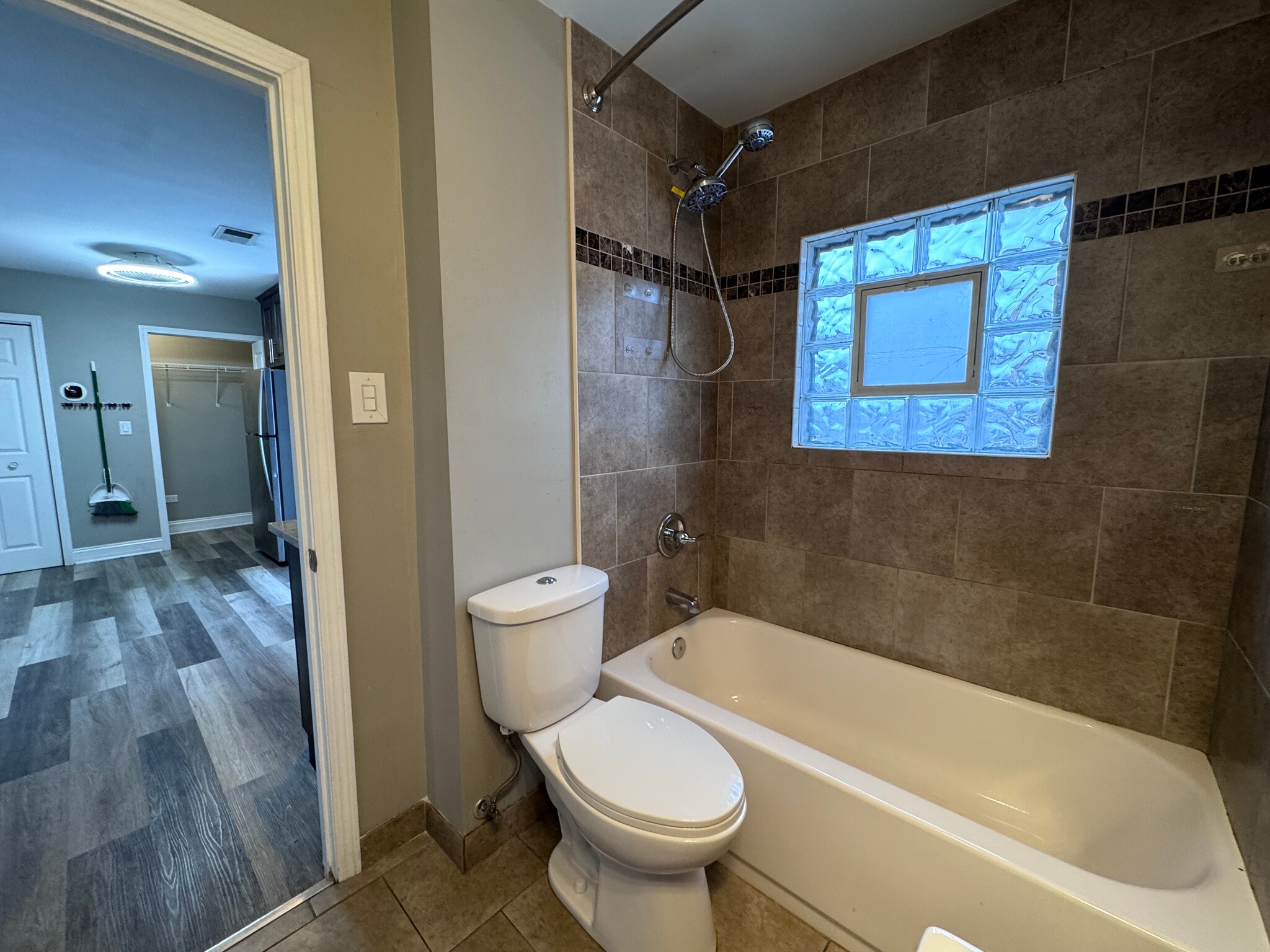 Soft Close and Multi Flush toilet - 9909 S Ridgeland Ave