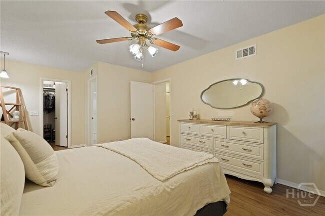 Building Photo - 609 Indigo Cir