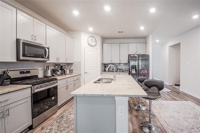 Building Photo - 500 Crystal Clear Ln