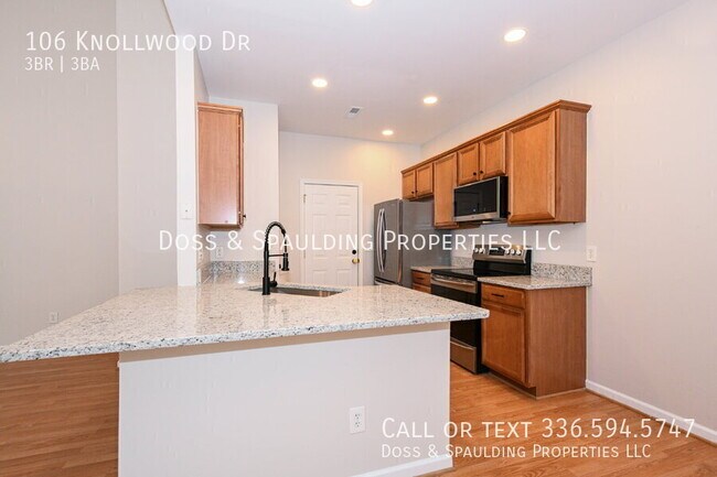 Building Photo - 106 Knollwood Dr