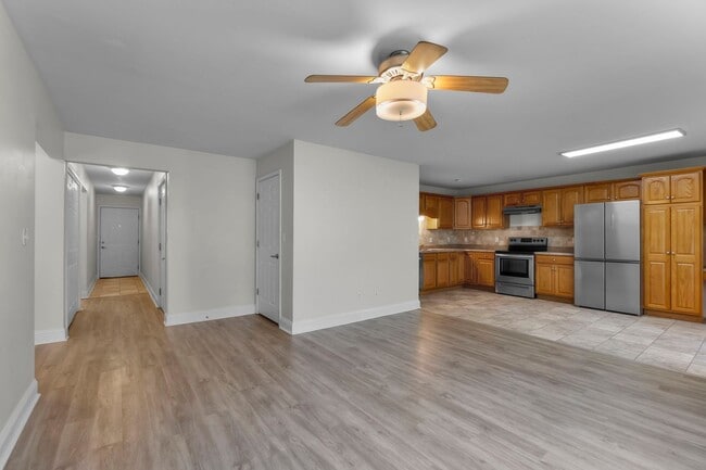 Building Photo - 2644/2646 Travelers Way